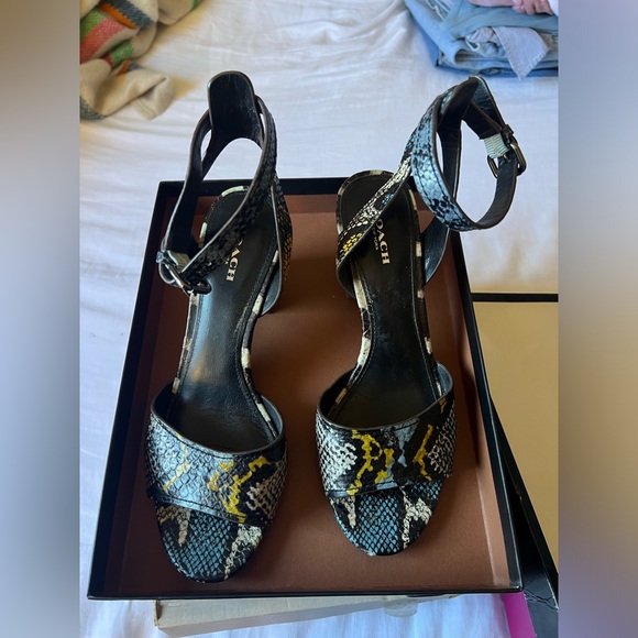Coach Pipher Phython/Anaconda Heels - Picture 1 of 6